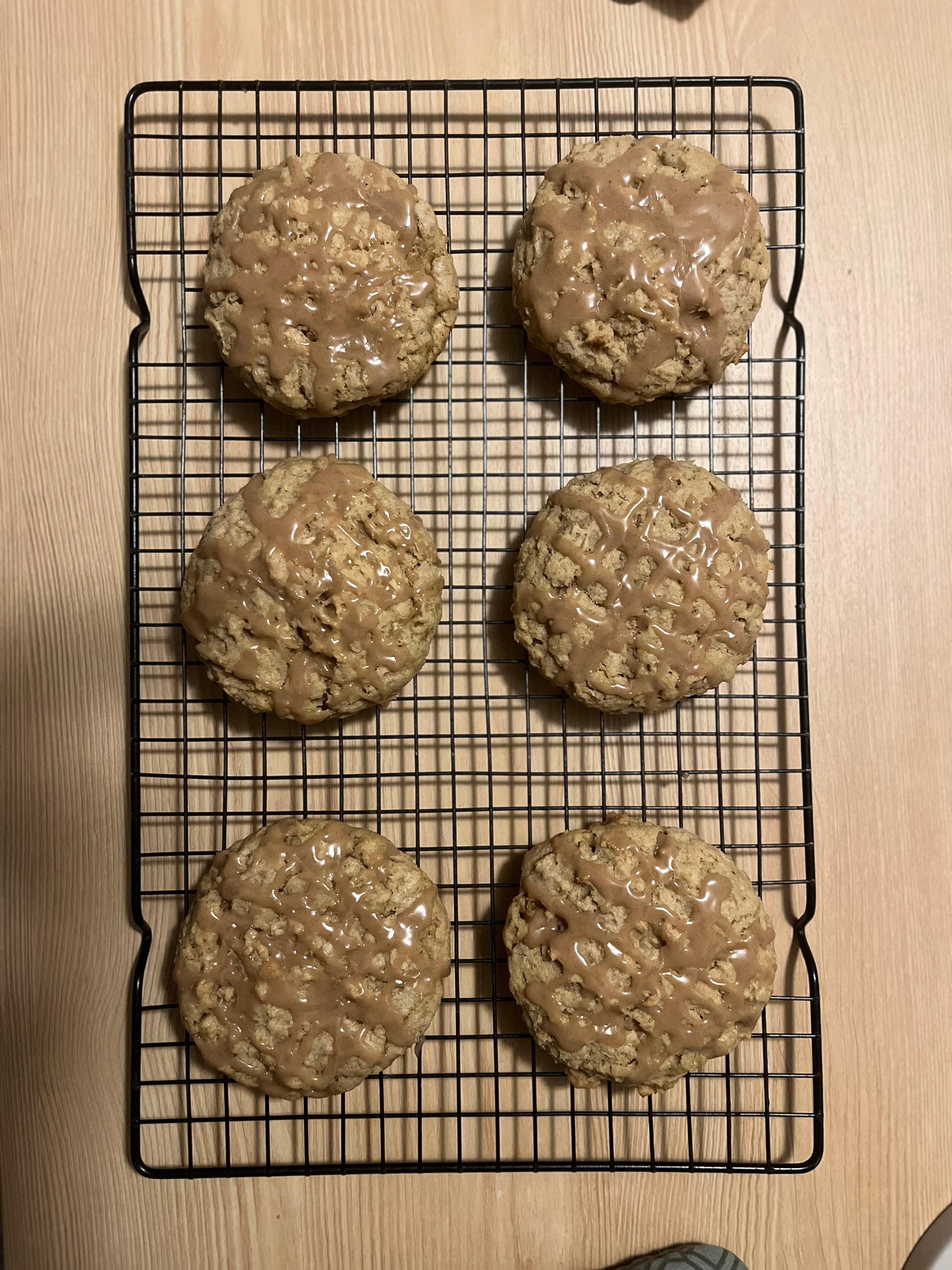 Brown Sugar Cinnamon Oatmeal Cookies