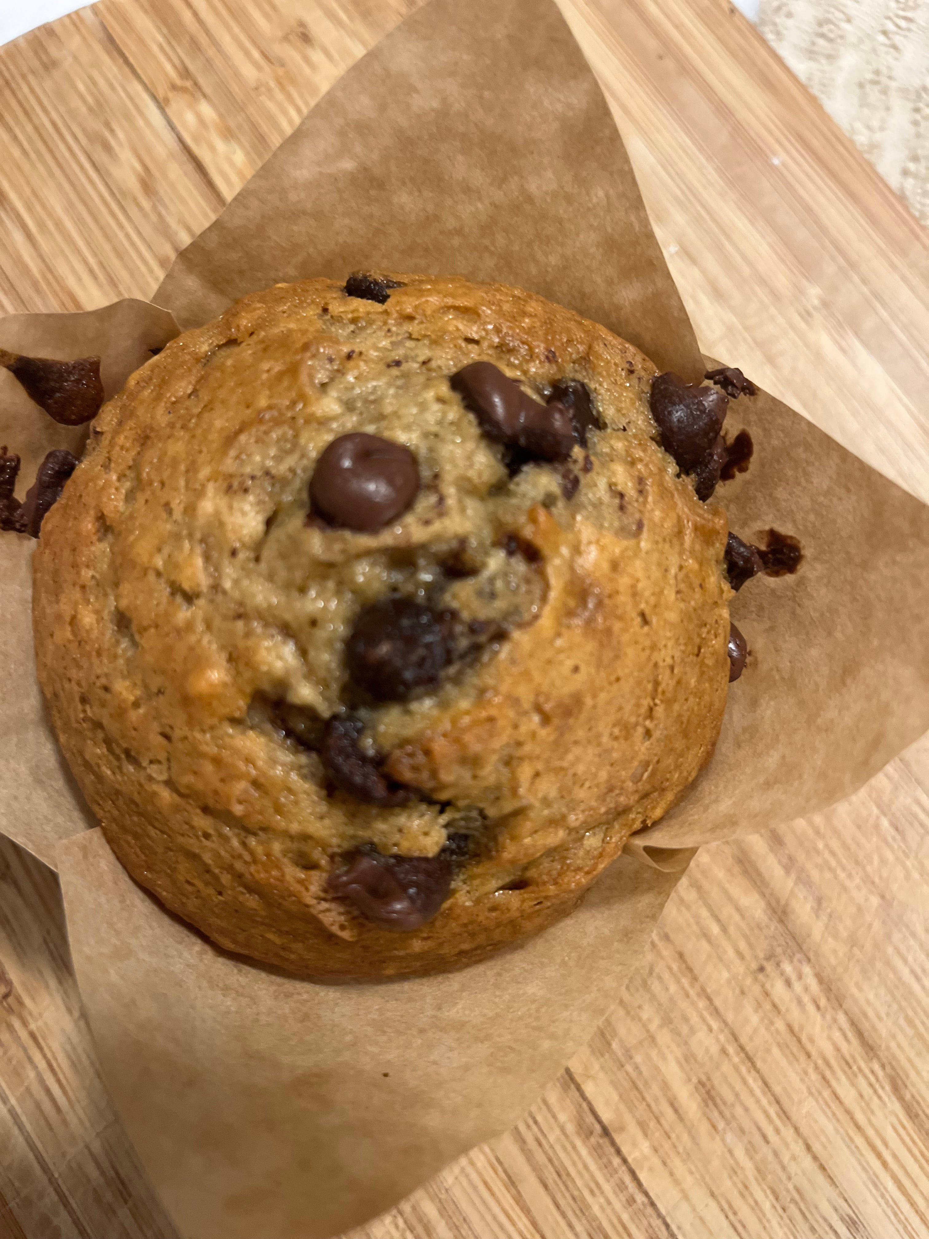 Banana Chocolate Chip Bakery Style Muffins (4 Count)