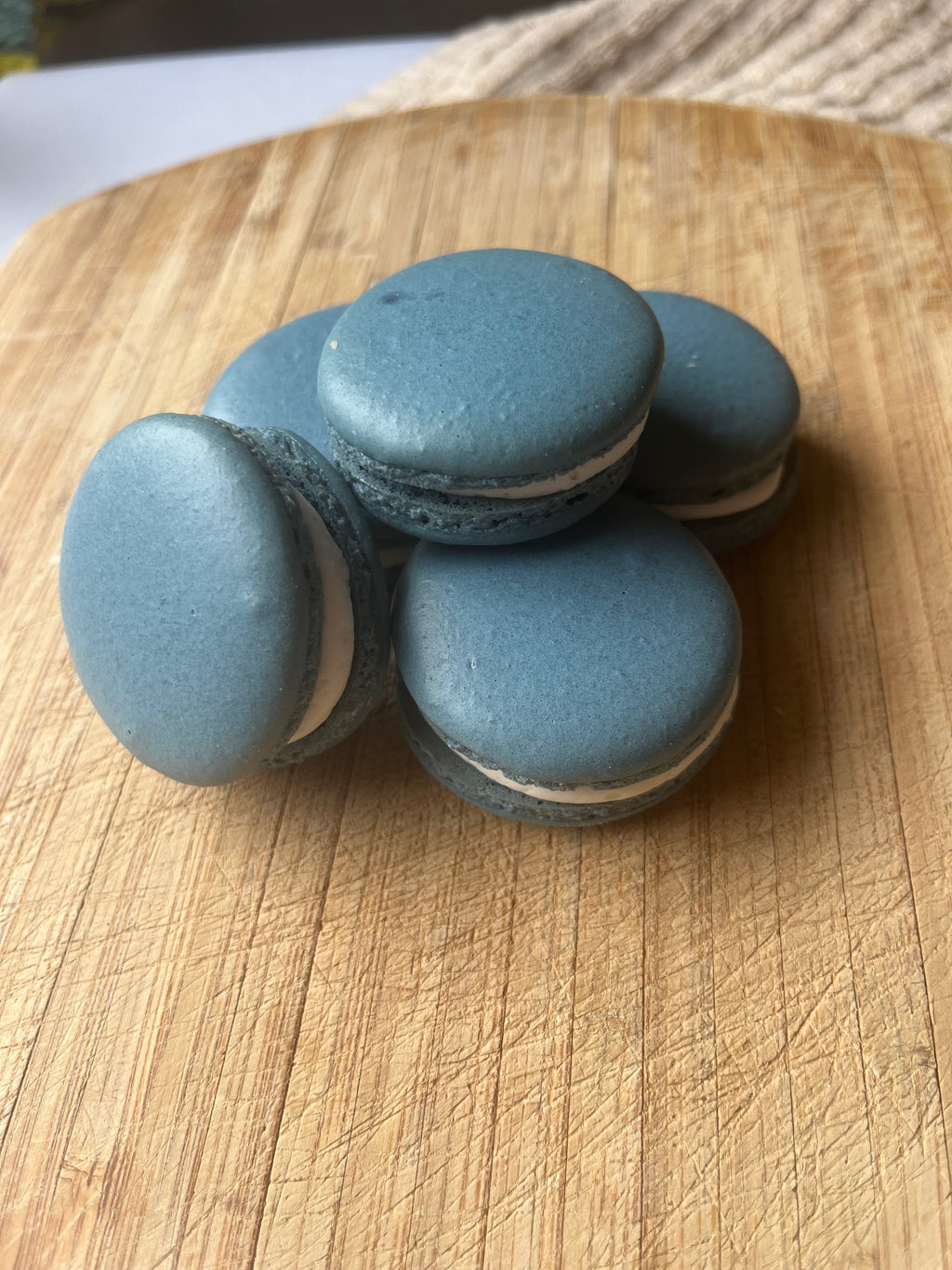 Blueberry Macaron