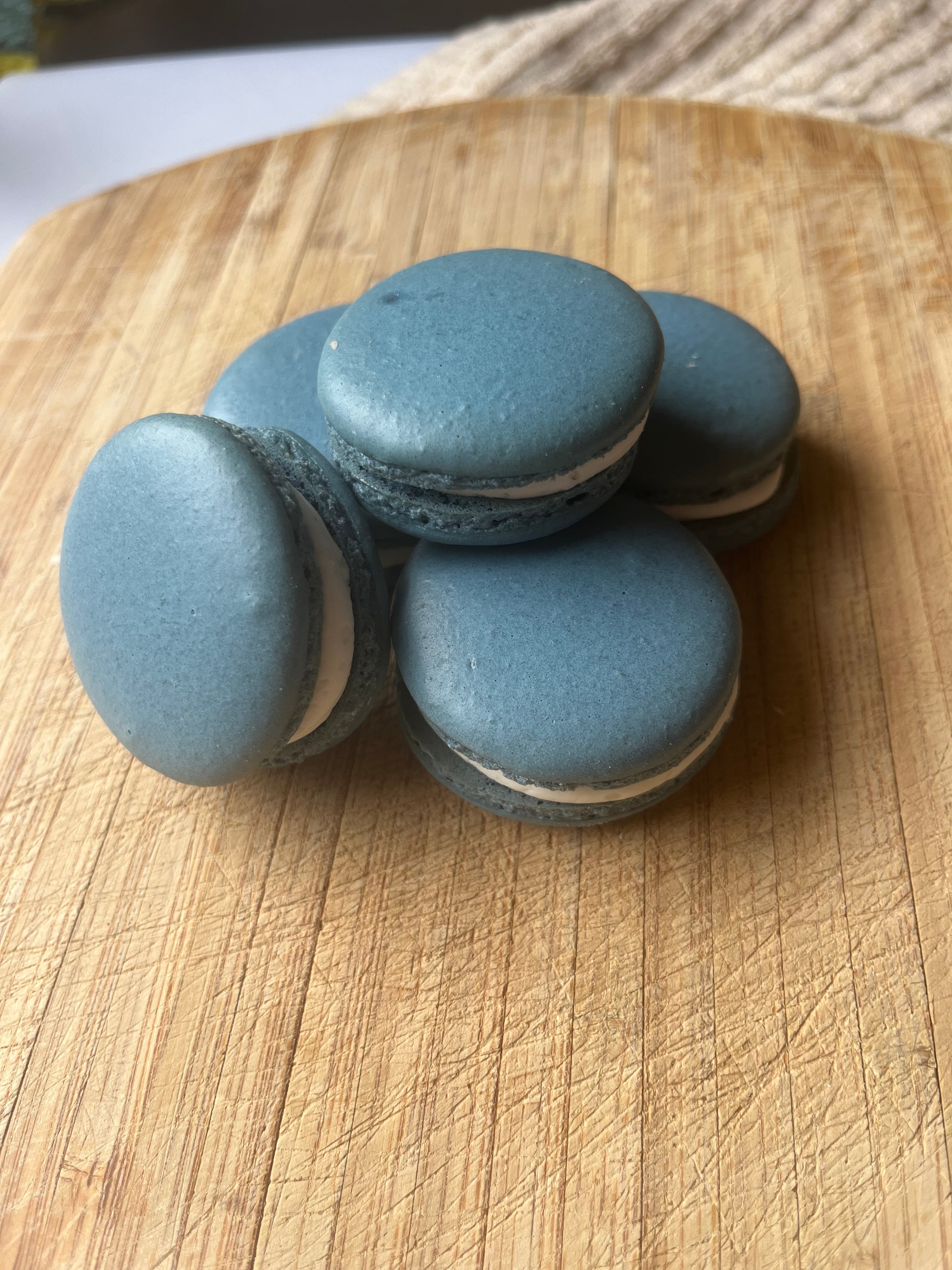 Blueberry Macaron